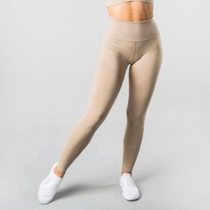 Revival R6 Leggings - Taupe